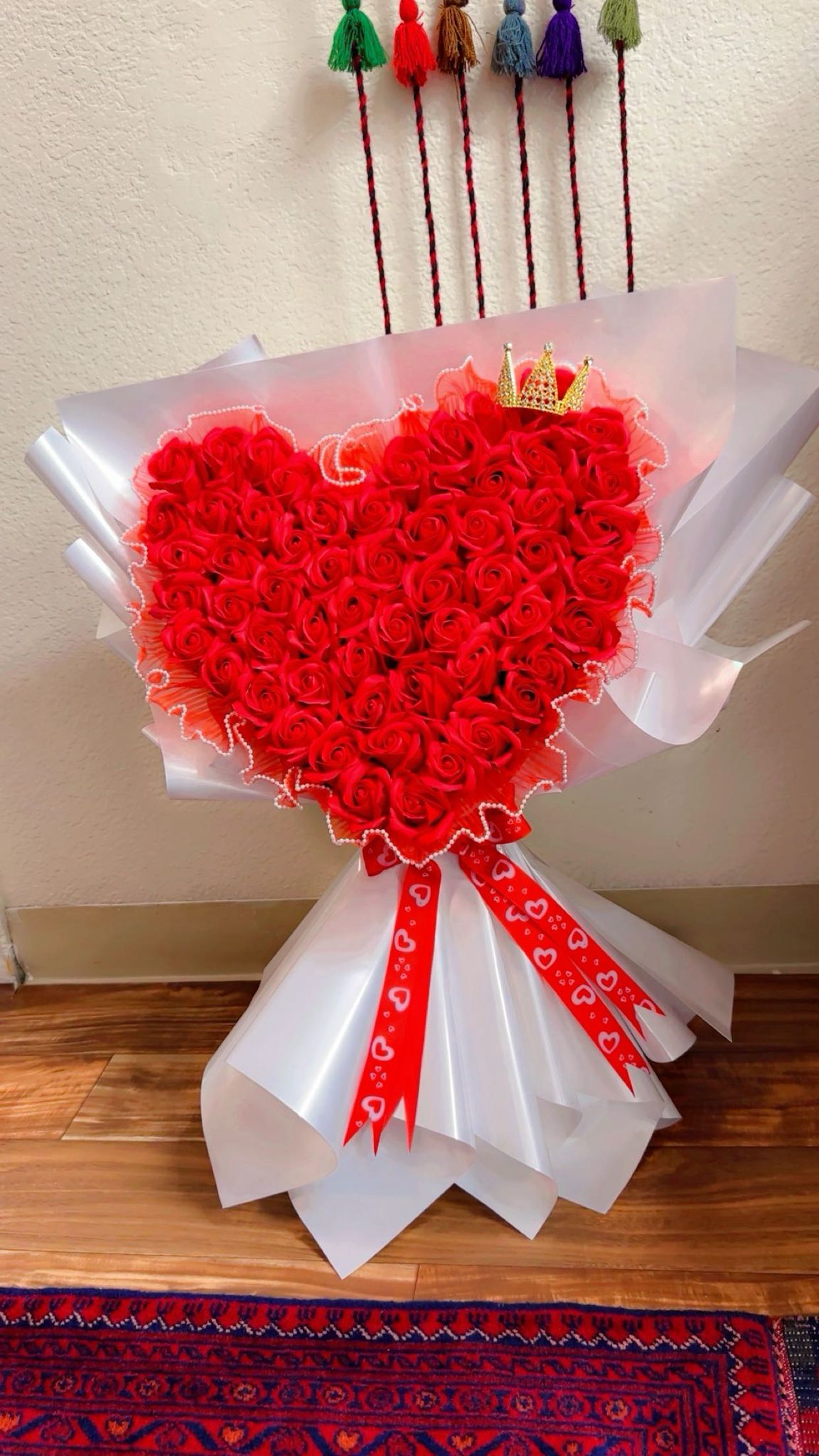 Luxury Heart Rose Bouquet with Crown